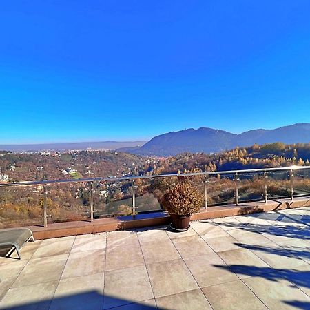 Coroni Seasons Apart With Panoramic View Braşov Esterno foto